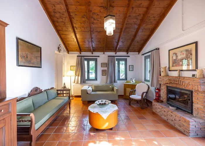 Mirafysee Farm Argoliko